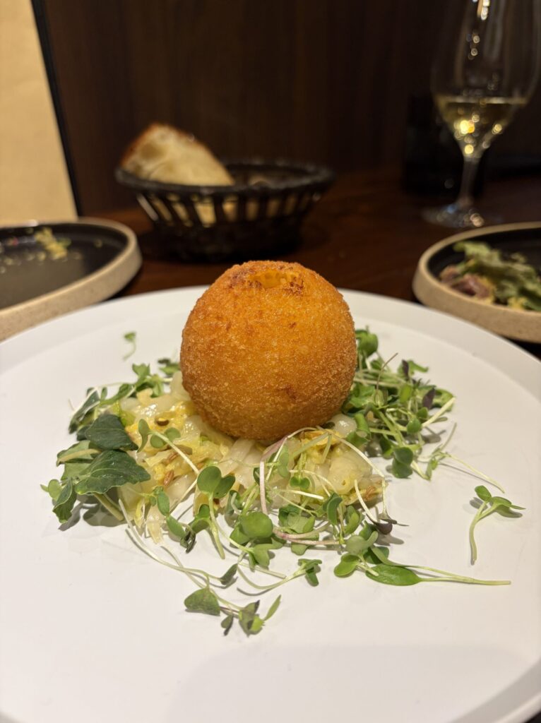 武蔵小山のイタリアン「Lampe」のコロッケ
