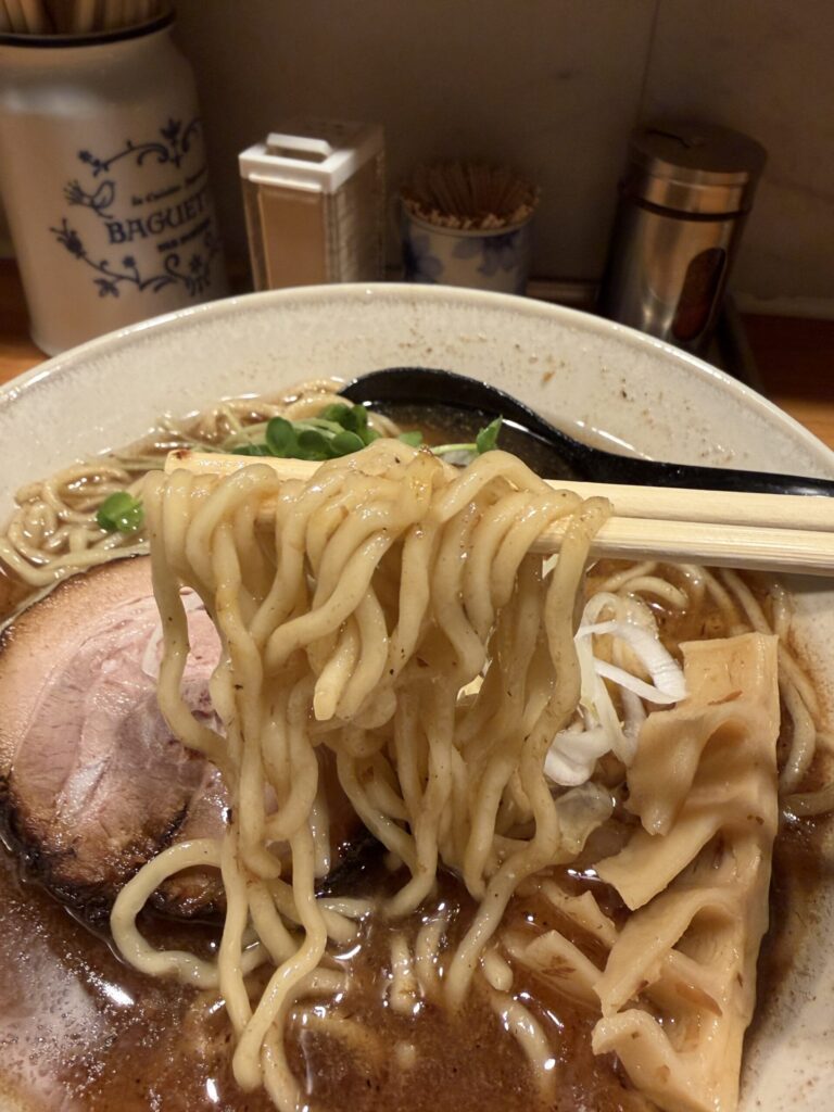 ボニート・ボニートのラーメンの麺