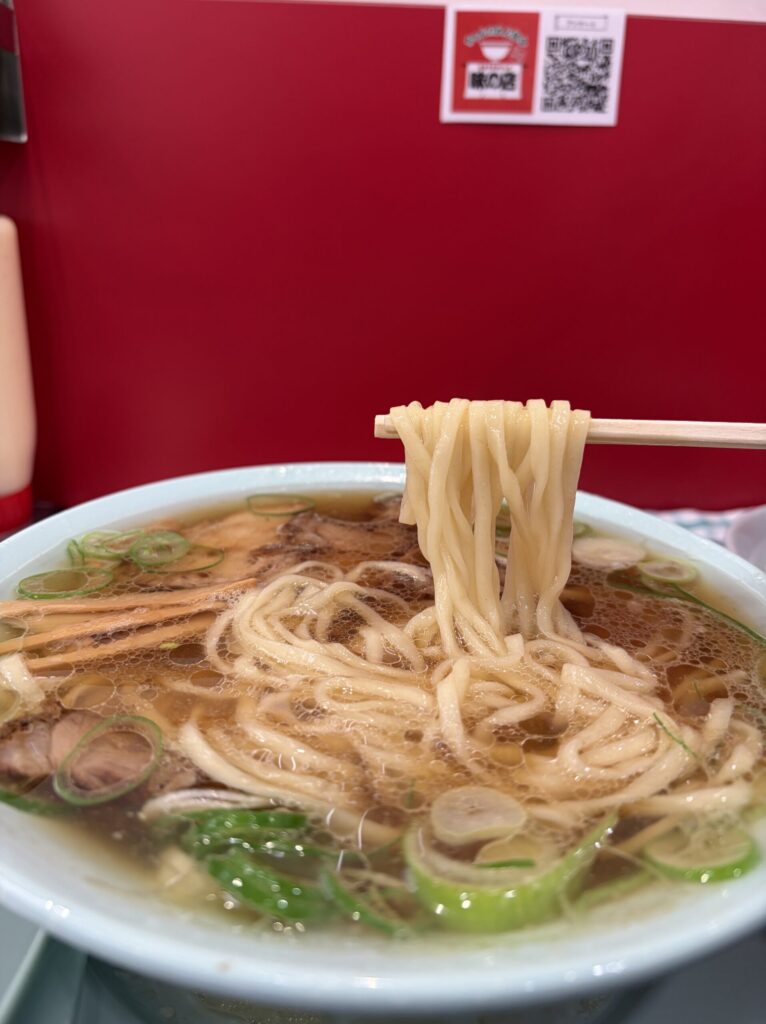 なぎちゃんラーメン武蔵小山店の麺
